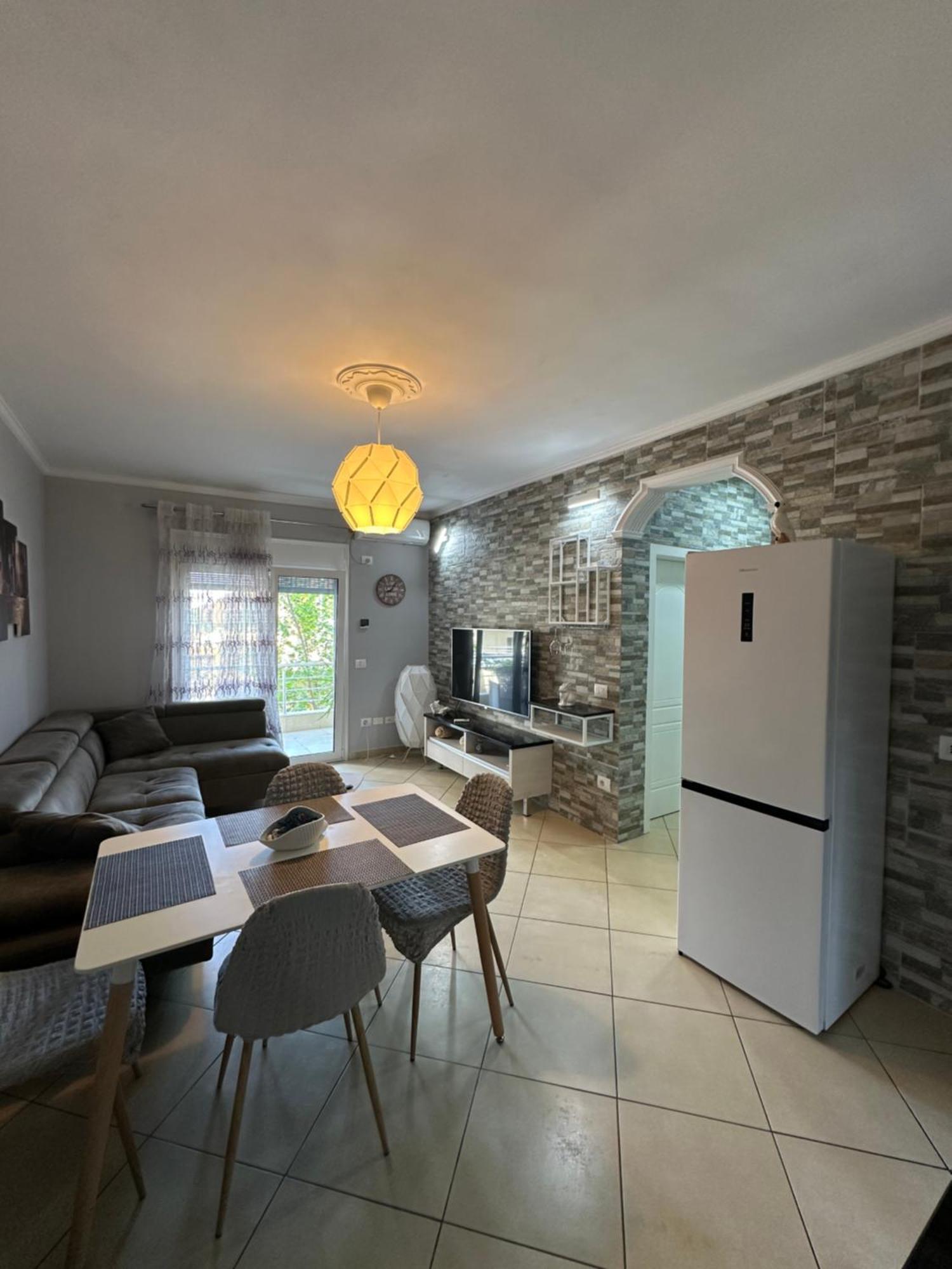 Sunset Apartments Lungomare Вльора Екстер'єр фото